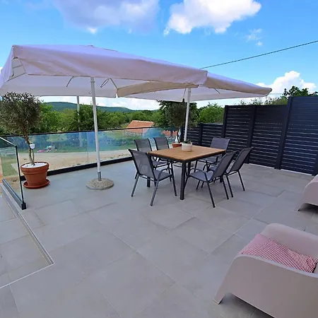 Holiday By Interhome *